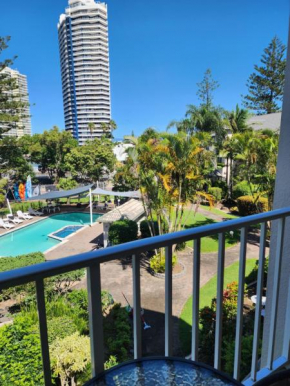 Bayview Bay Apartments and Marina Surfers Paradise